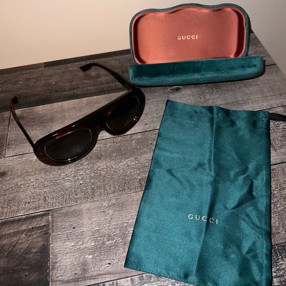 Gucci Accessories - Gucci Sunglasses